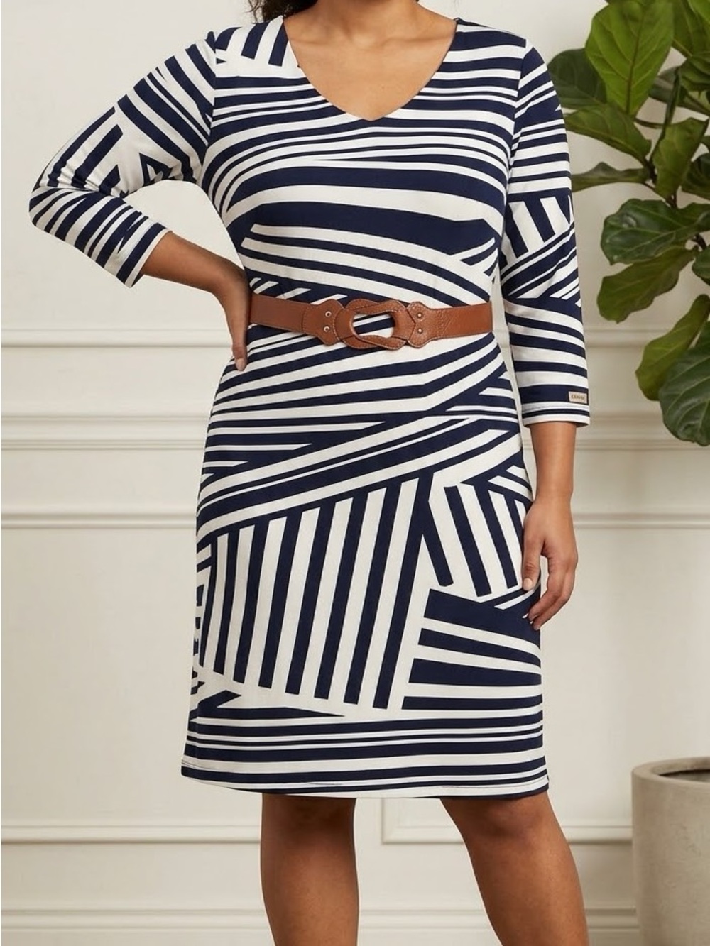 AGB Dress Geometric Midi Dress Blue & White Size 14